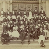 Waiters of Memorial Hall 1890. Along with economic call divides, racial class divides were also propagated in Harvard’s dining halls. In this image most waiters were of African-American decent.