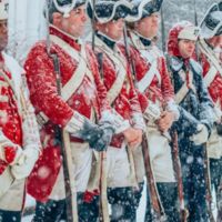 These Redcoat reenactors hold reproductions of the “Brown Bess” flintlock musket, the most common British weapon. Revolutionaries also used flintlock muskets made in small Colonial factories or stolen from the British.