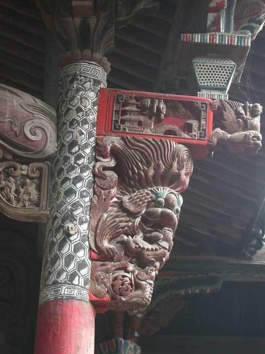 Closeup of a single bracket