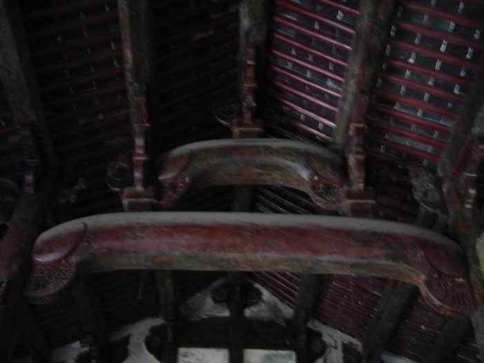 Beam structure of the hall