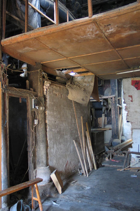 006969.jpg 006969.jpg