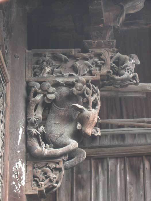 Lower northeastern bracket-- deer