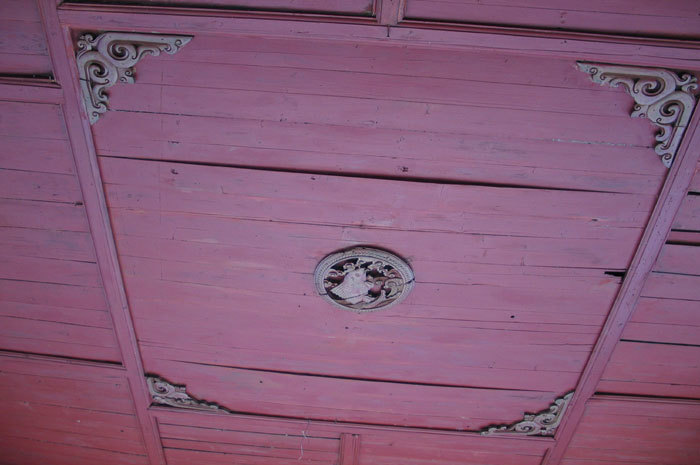 ceiling carving-- stage