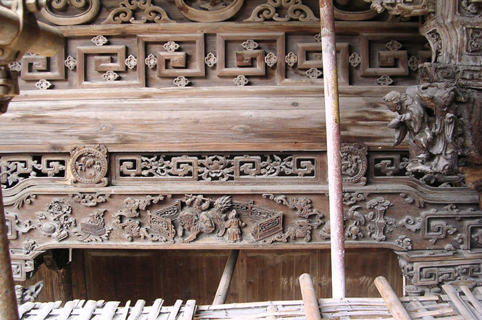 side wall carving, distance shot