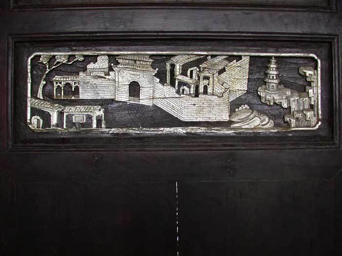 Panels with carvings on the stage3