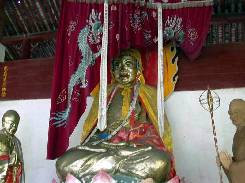 Statue of Sakyamuni Buddha.