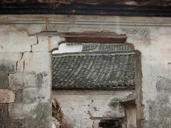 Lane outside the hall.top of the lane gate