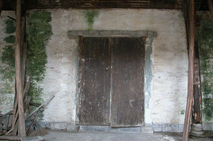 005957.jpg 005957.jpg