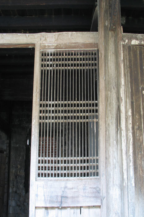 Lattice work across from entry