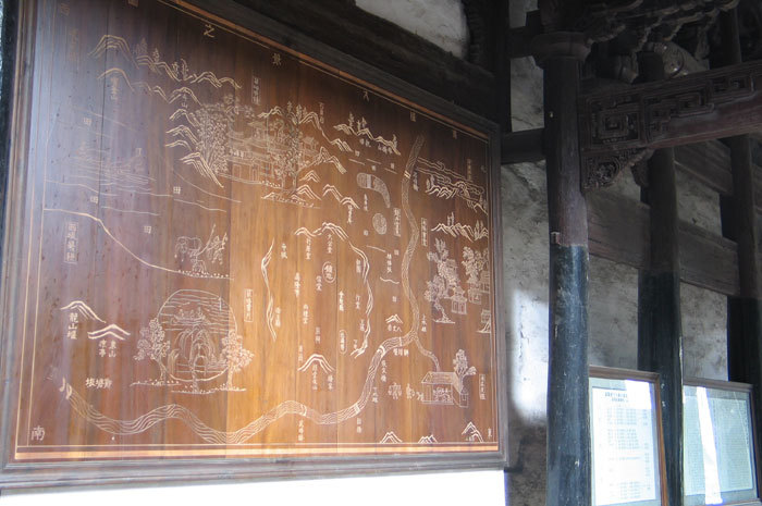 Panel with map of right wall Panel with map of right wall