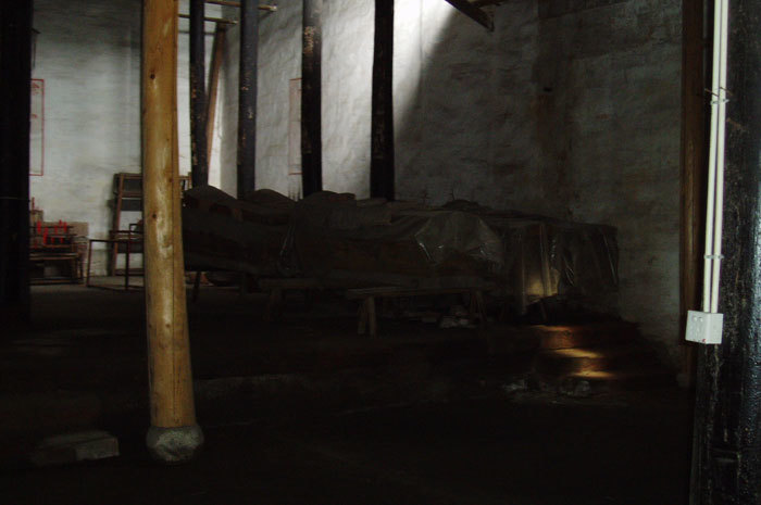 Right side view Right side view