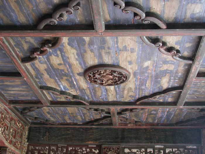 Decorated ceiling