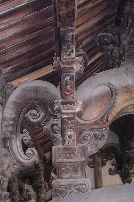 top bracket, front hall