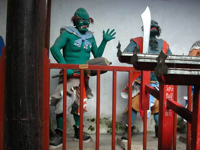 Devil King in charge of animals and Devil King of Lightning Devil King in charge of animals and Devil King of Lightning