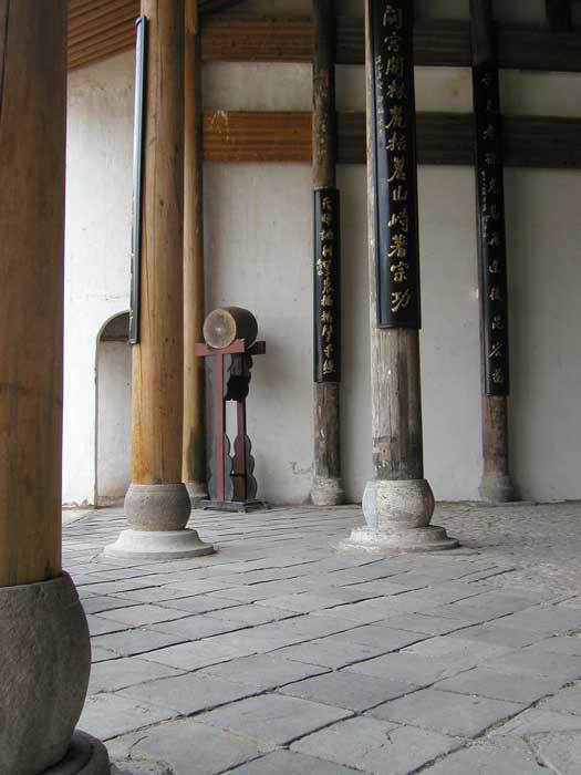 Pillars on the left-hand side of the hall