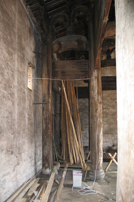 Left corner of the main hall