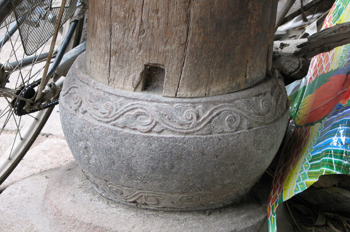 Pillar base
