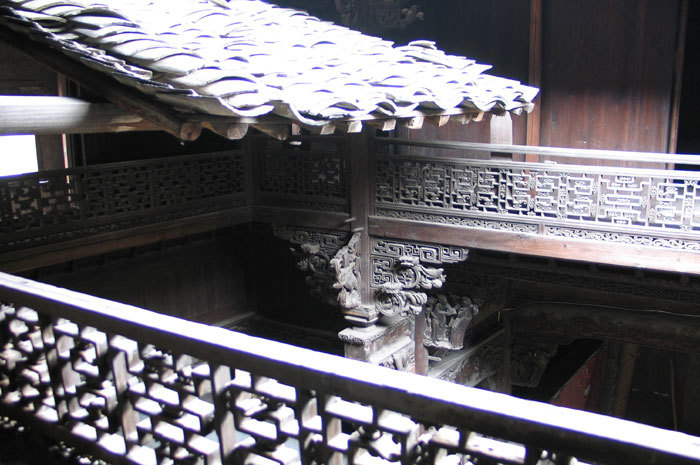 roof and gallery balustrades2 roof and gallery balustrades2