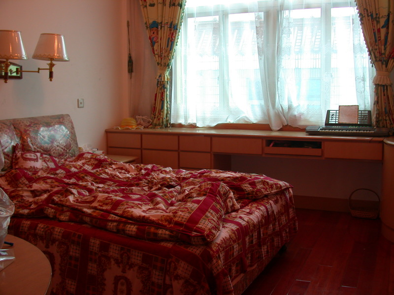 Girl`s bedroom Girl`s bedroom