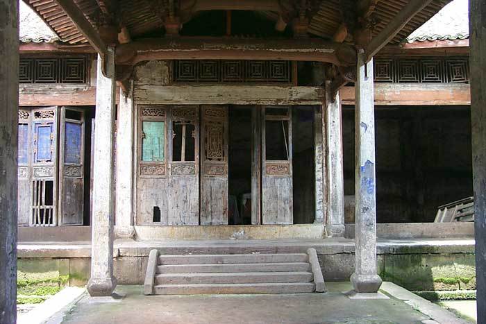 Neglected N side of temple, South to North