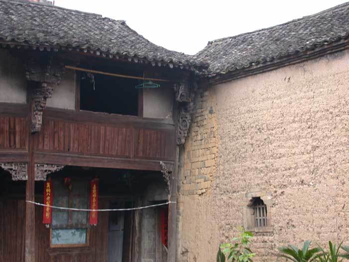 Right-hand side of the two-storied back hall