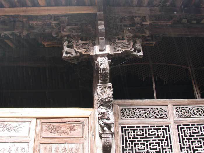 Bracket on the south wall of the inner courtyard