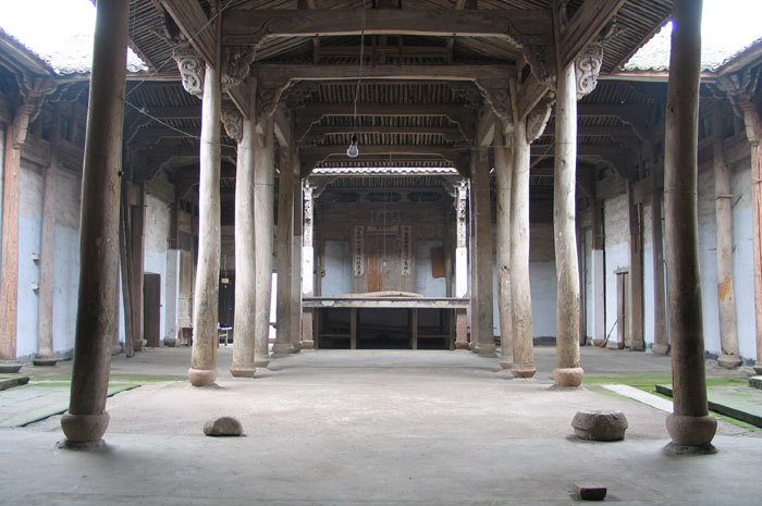 Overview of the stage Overview of the stage