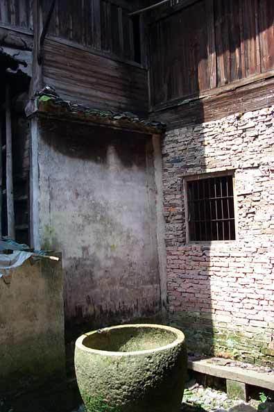 The back hall of Chengzhi Hall The back hall of Chengzhi Hall