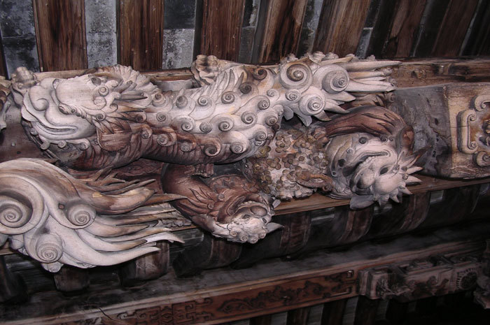 ceiling carving, main hall