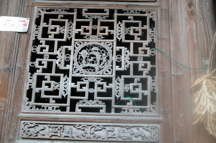 close-up carved panel left side ctyd