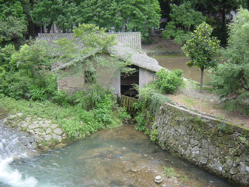 A grainery house besides the Watermouth