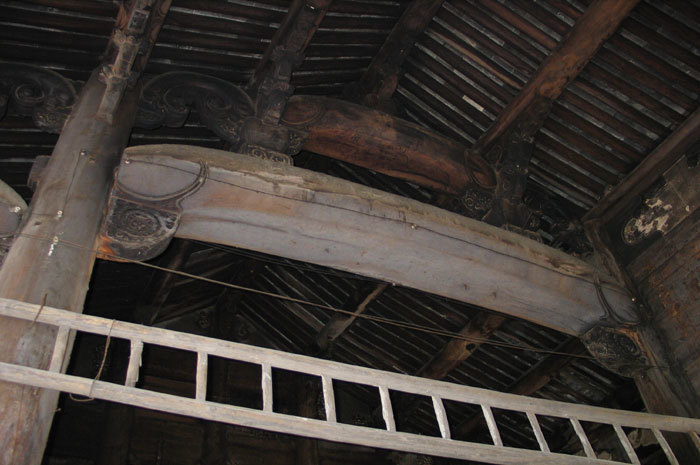 Beam structure of the first hall
