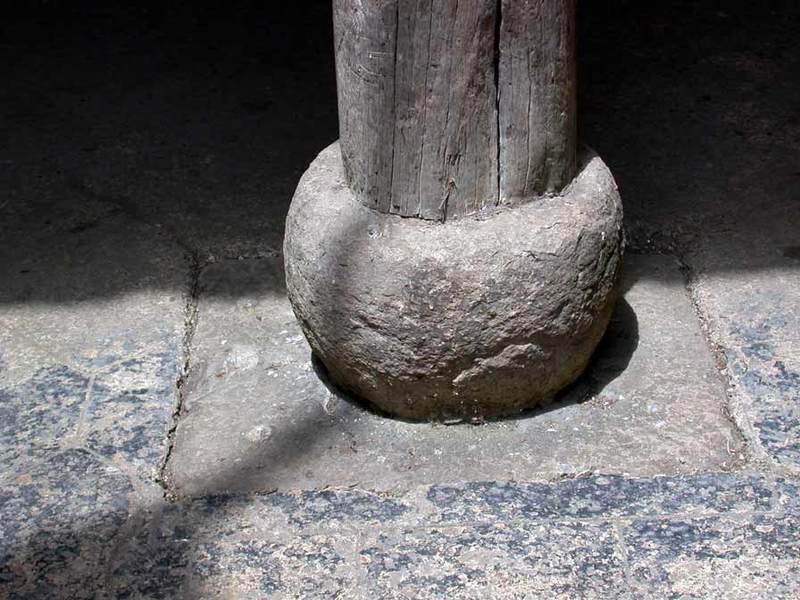 Close-up of a pillar base in the main hall