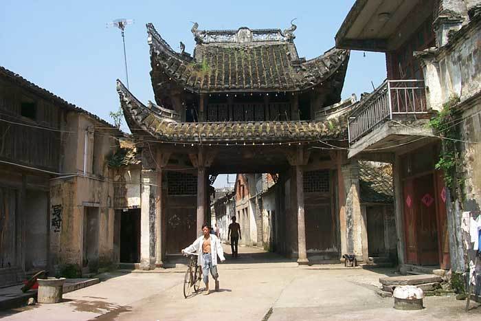 Overview of the main gate from inside