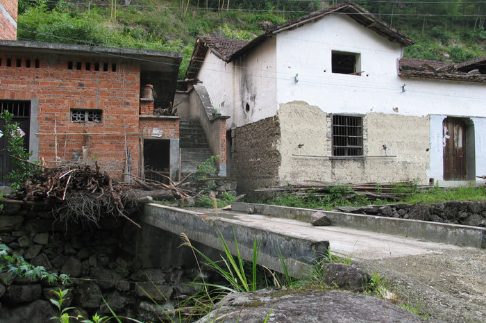 bridge along the upper river