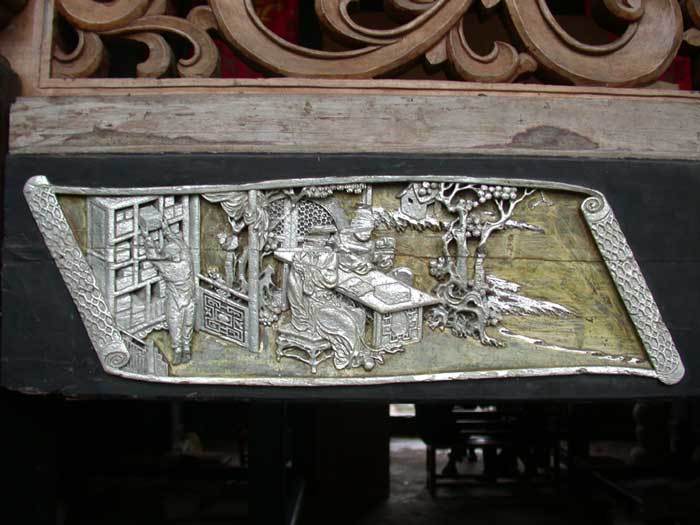 Carved decorations on the front side of the stage, the middle part1 Carved decorations on the front side of the stage, the middle part1