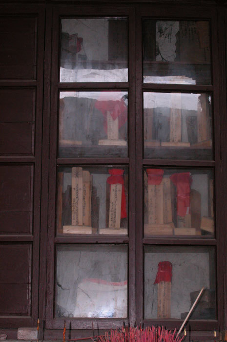 case with spirit tablets