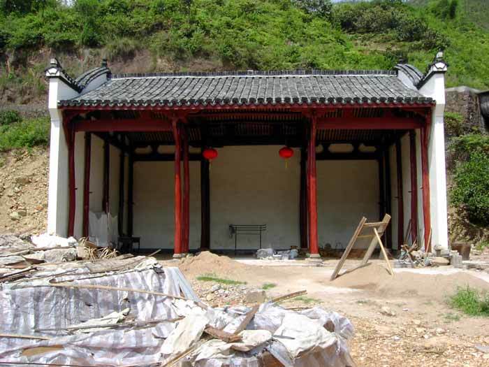 Temple of Lord Yang under construction Temple of Lord Yang under construction