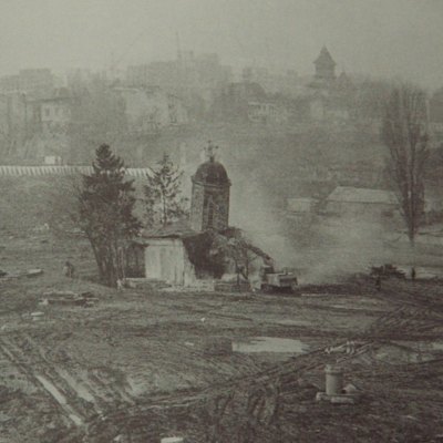 distrugerea-bisericii-albe-postavari-1-Sursa foto Bujor Nedelcovici.jpg