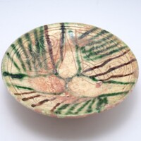 Small dish with lanceolate leaves