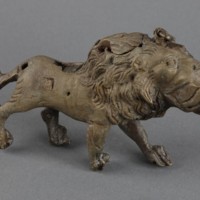 lion lamp.jpg
