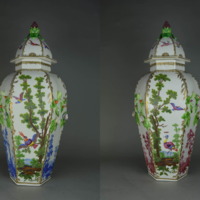 Vase, creator unknown, Bristol China Manufactory ca. 1770.