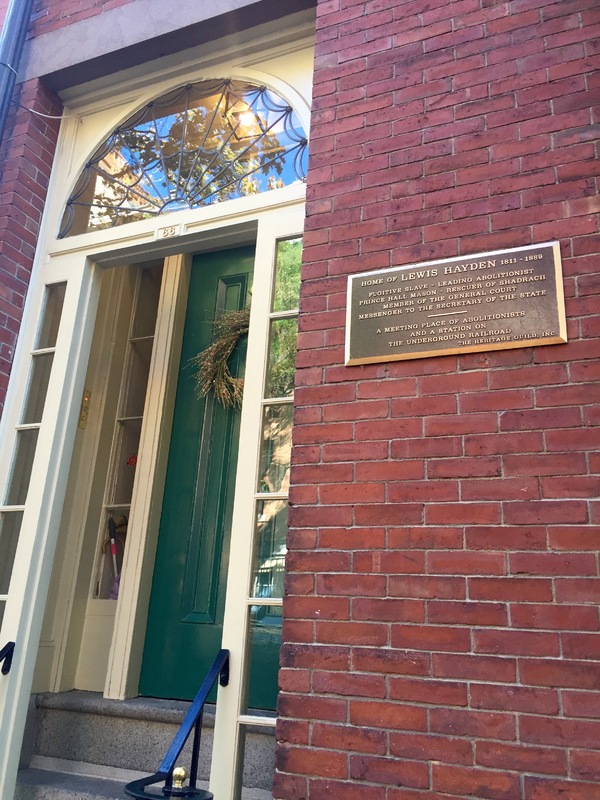 http://dighist.fas.harvard.edu/courses/2015/HUM54/files/original/a6bdd7ac8254d68aa7849174b8d606b5.jpg