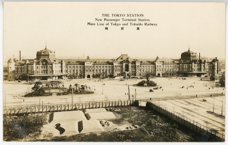 https://s3.amazonaws.com/tokyovisualdatabase/TokyoStation.2.001.jpg