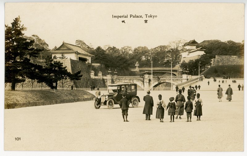 https://s3.amazonaws.com/tokyovisualdatabase/ImperialPalace.4.001.jpg