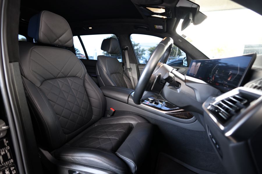 2024 BMW X7