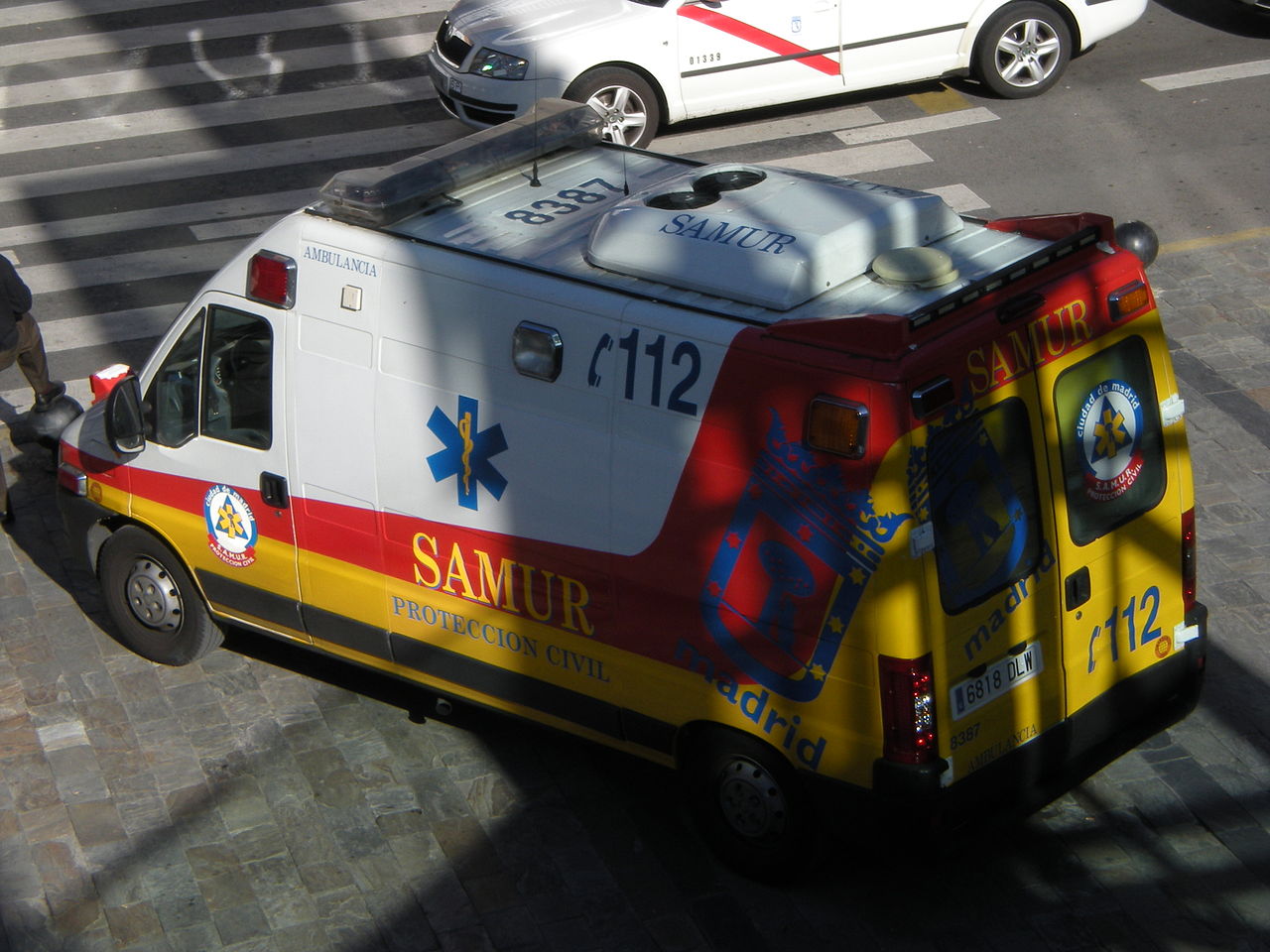 ambulancia de servicio