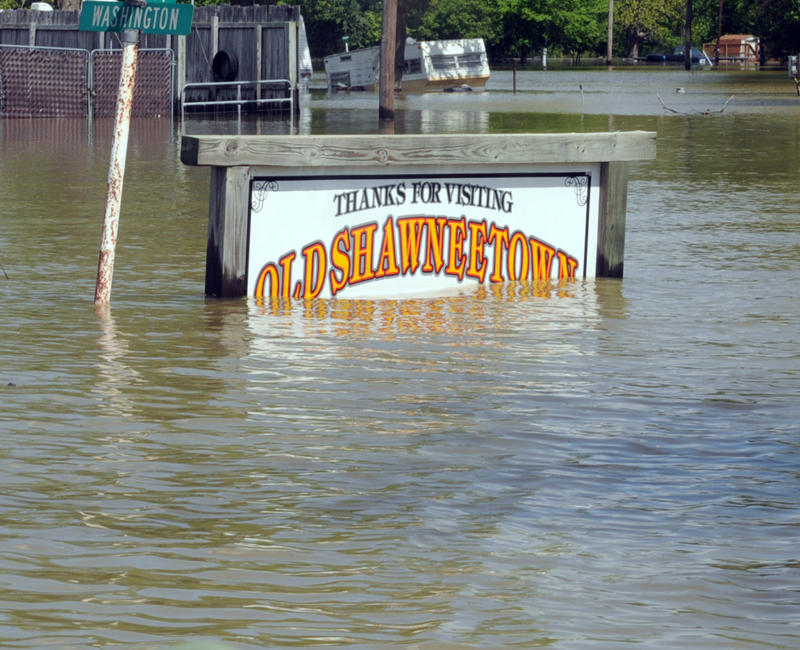 Illinois National Guard Troops Battle Boils in Old Shawneetown