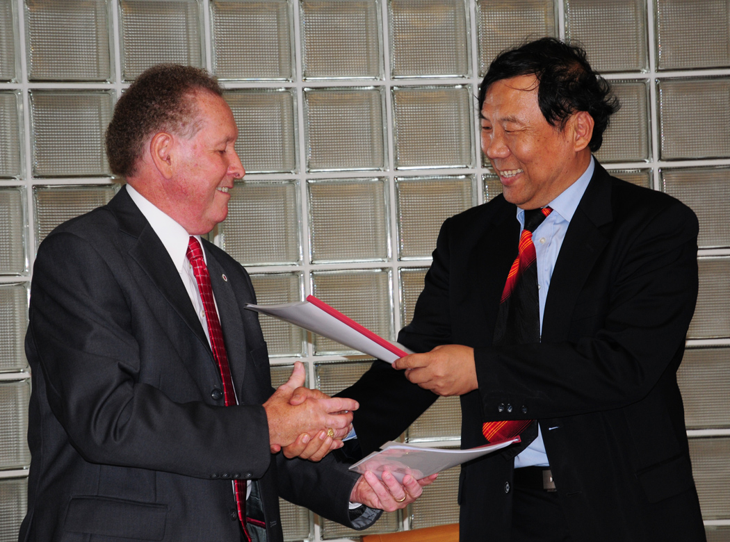 Campbellsville University signs exchange agreement with Beijing
