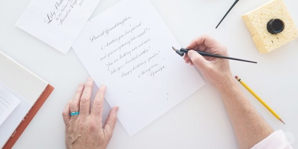Understanding Essay Writing Method Banner